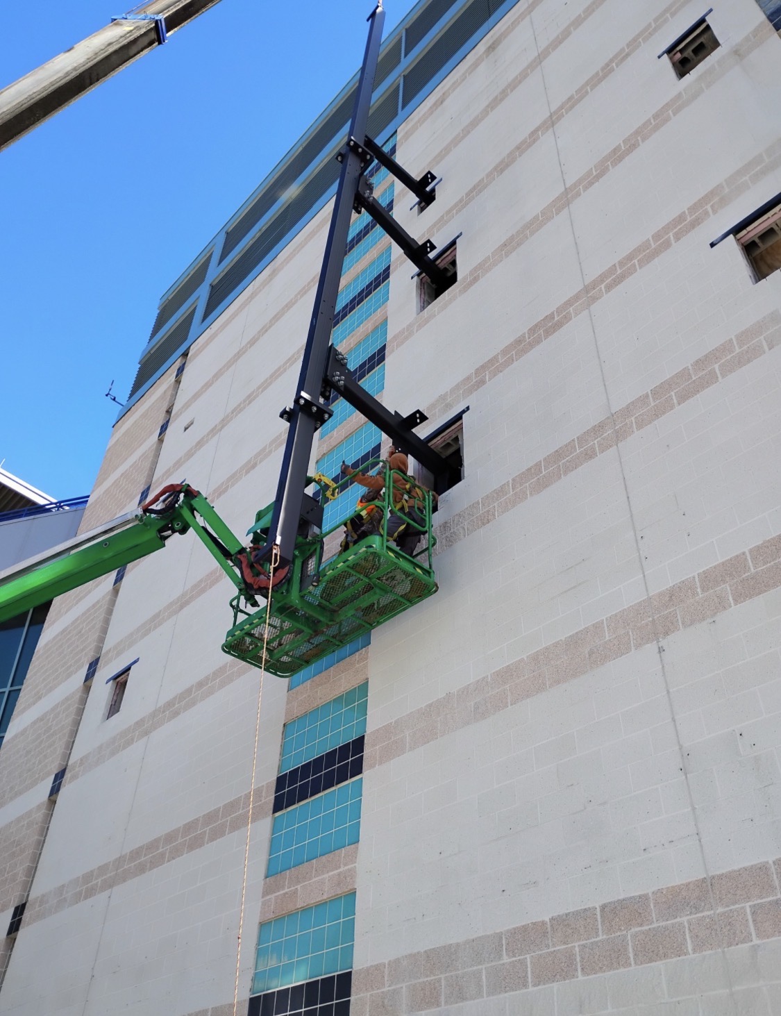 Central Florida metal building erector and steel erector